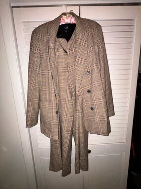 GAP Plaid Blazer and Trousers Set in Tan and Brown with Subtle Yellow Accents